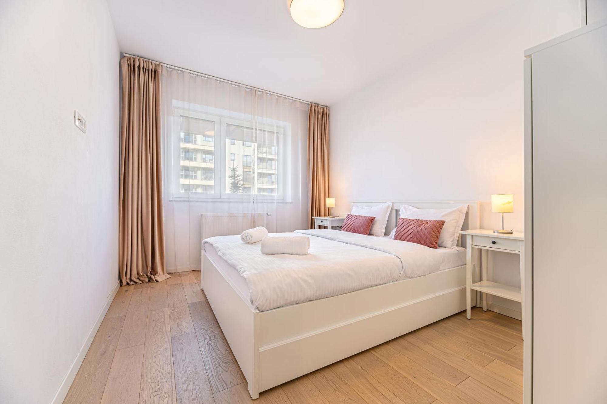 Jad - Luxury 3 Rooms & 2 Rooms Apartments In Kasper, Near Coresi Mall Μπρασόβ Εξωτερικό φωτογραφία