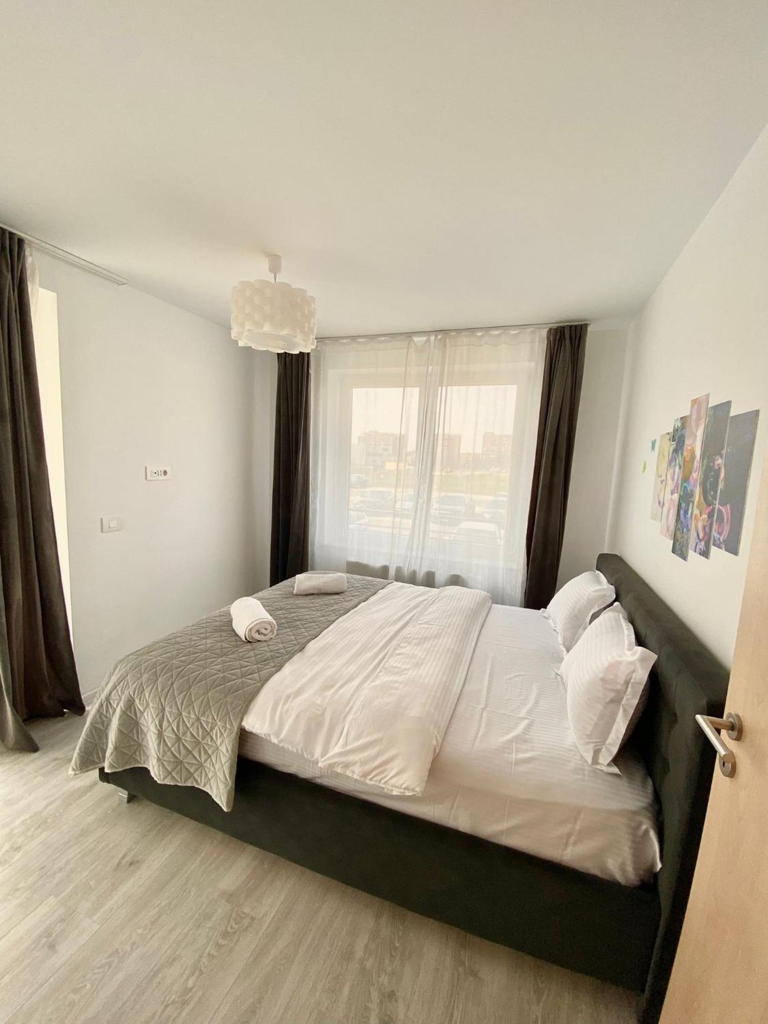 Jad - Luxury 3 Rooms & 2 Rooms Apartments In Kasper, Near Coresi Mall Μπρασόβ Εξωτερικό φωτογραφία