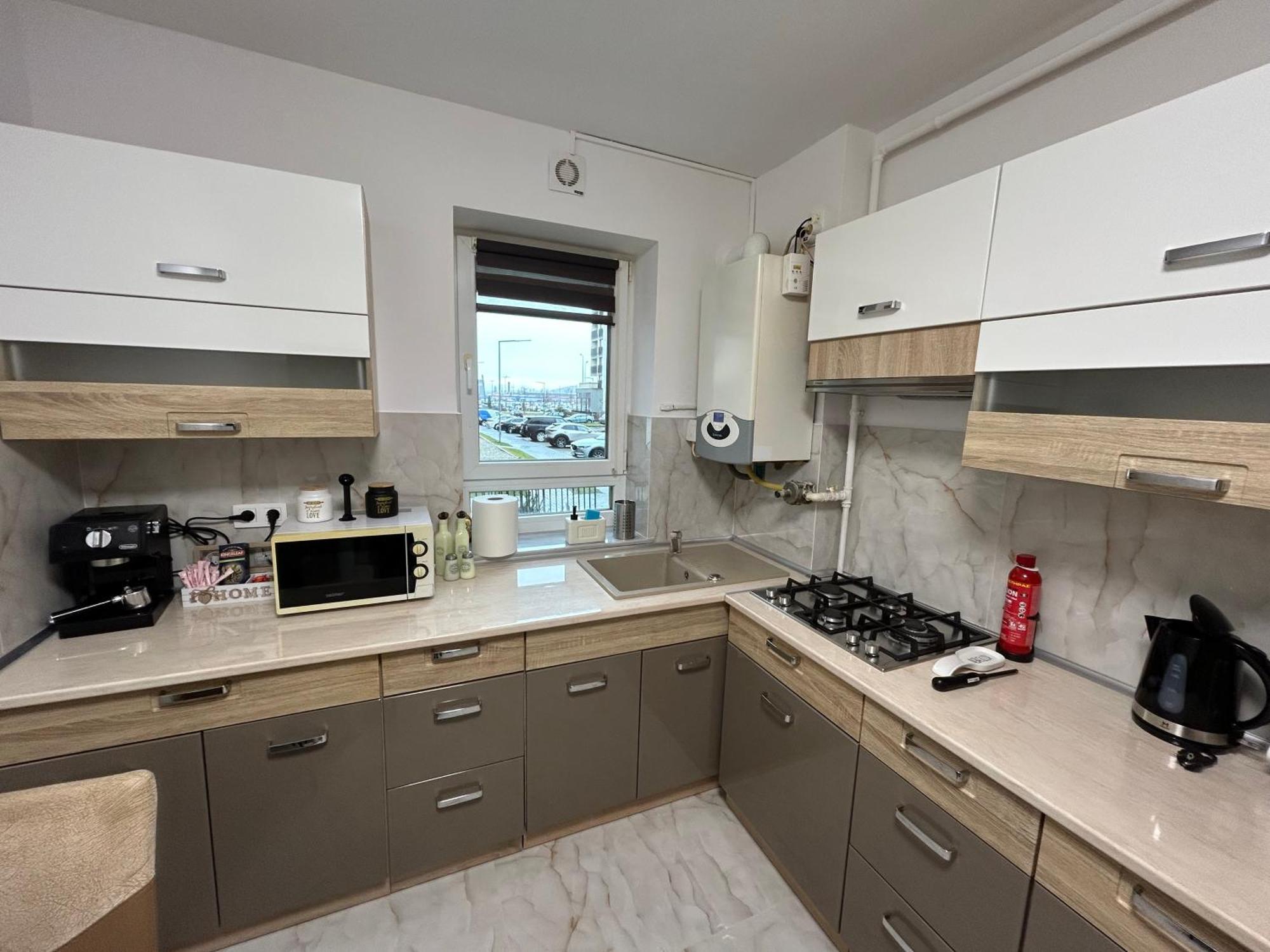Jad - Luxury 3 Rooms & 2 Rooms Apartments In Kasper, Near Coresi Mall Μπρασόβ Εξωτερικό φωτογραφία