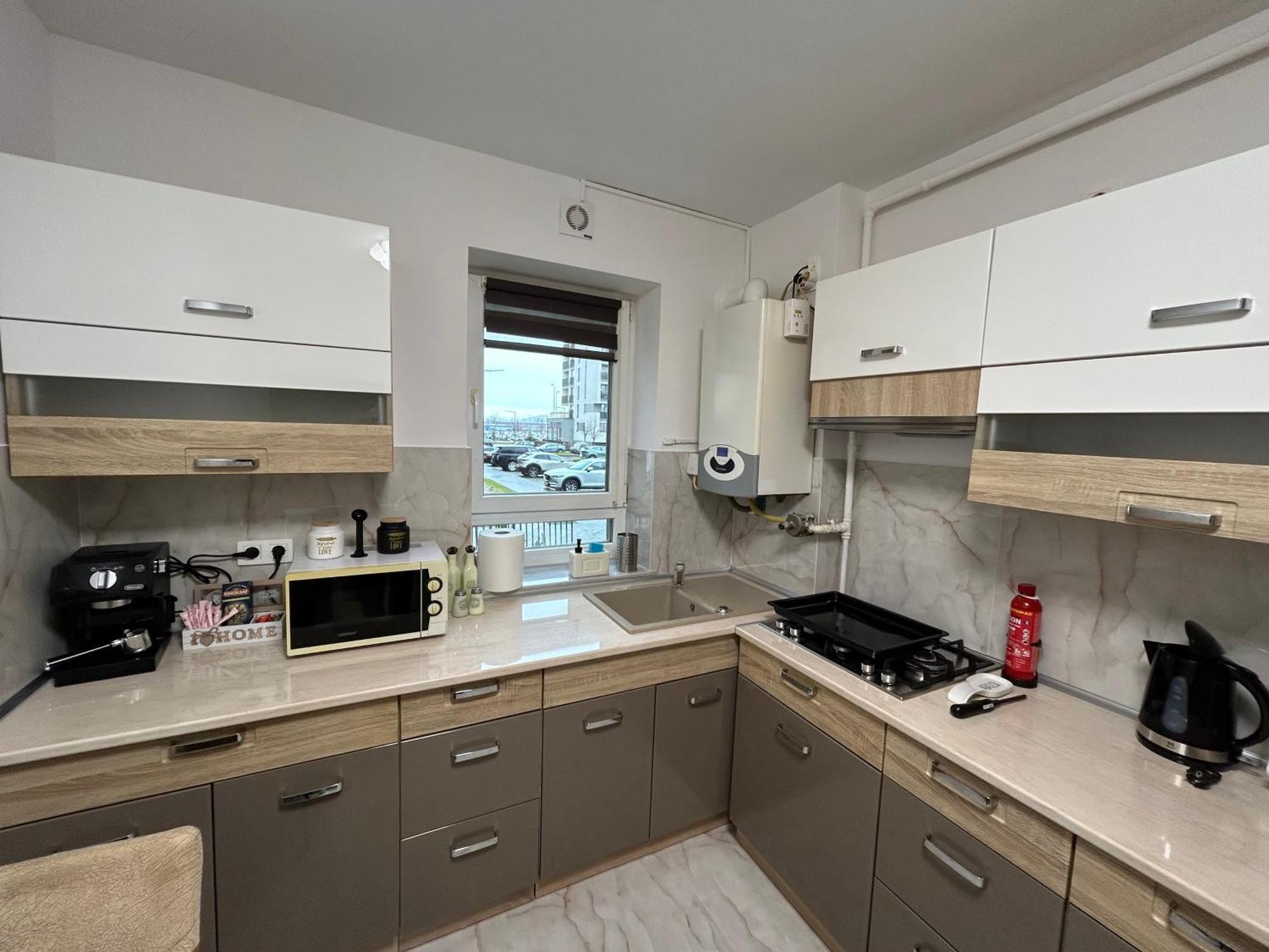 Jad - Luxury 3 Rooms & 2 Rooms Apartments In Kasper, Near Coresi Mall Μπρασόβ Εξωτερικό φωτογραφία