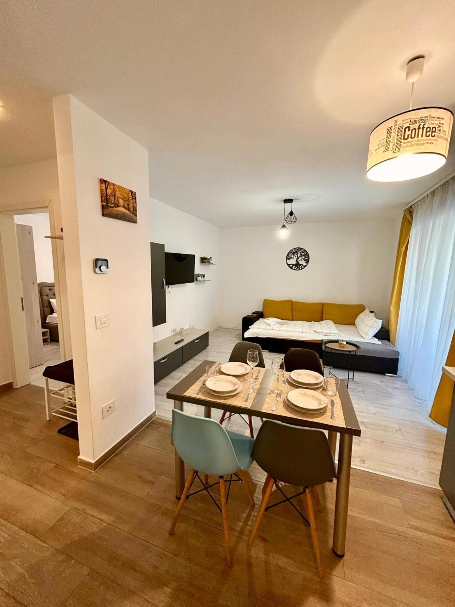 Jad - Luxury 3 Rooms & 2 Rooms Apartments In Kasper, Near Coresi Mall Μπρασόβ Εξωτερικό φωτογραφία