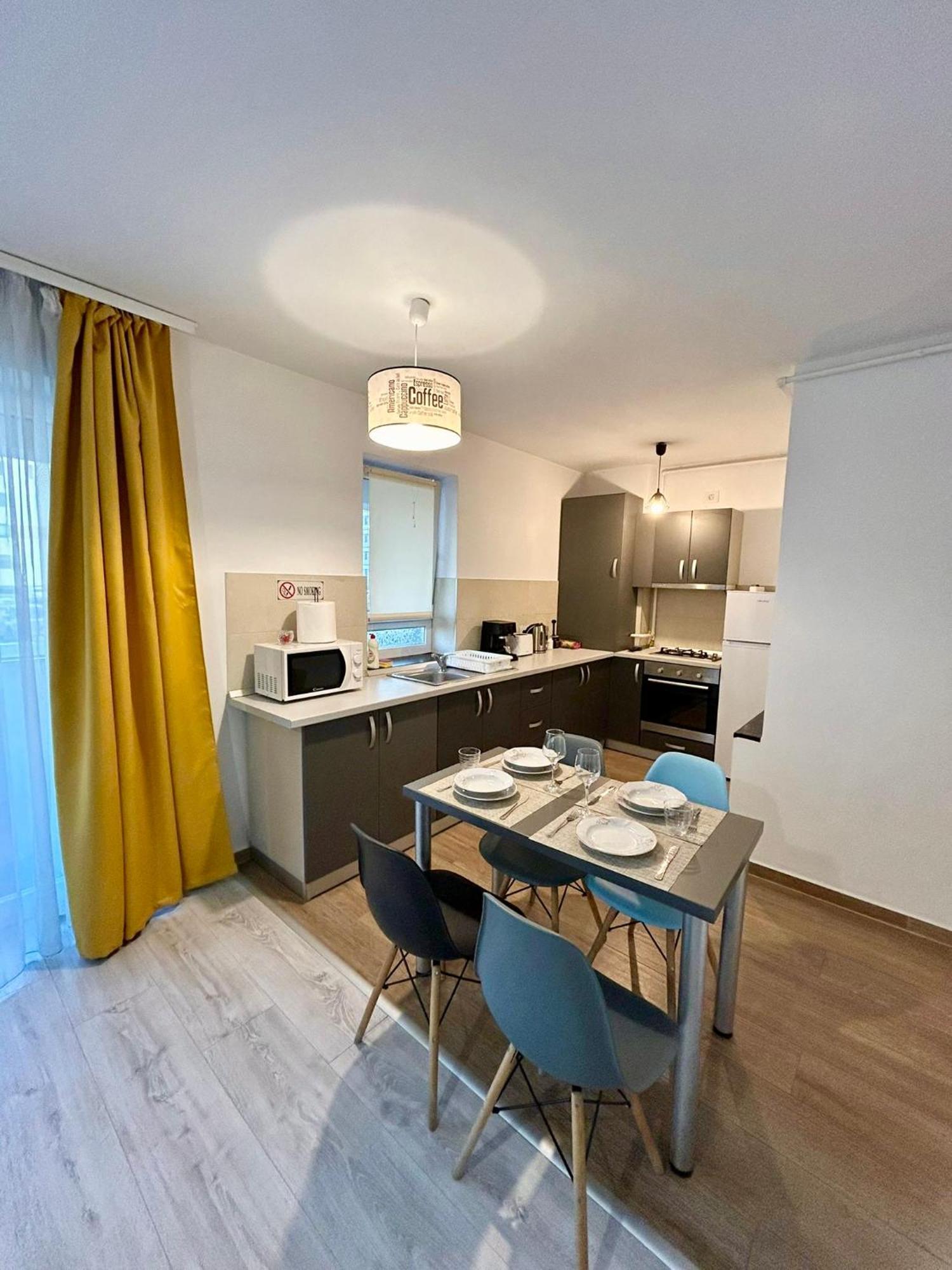 Jad - Luxury 3 Rooms & 2 Rooms Apartments In Kasper, Near Coresi Mall Μπρασόβ Εξωτερικό φωτογραφία