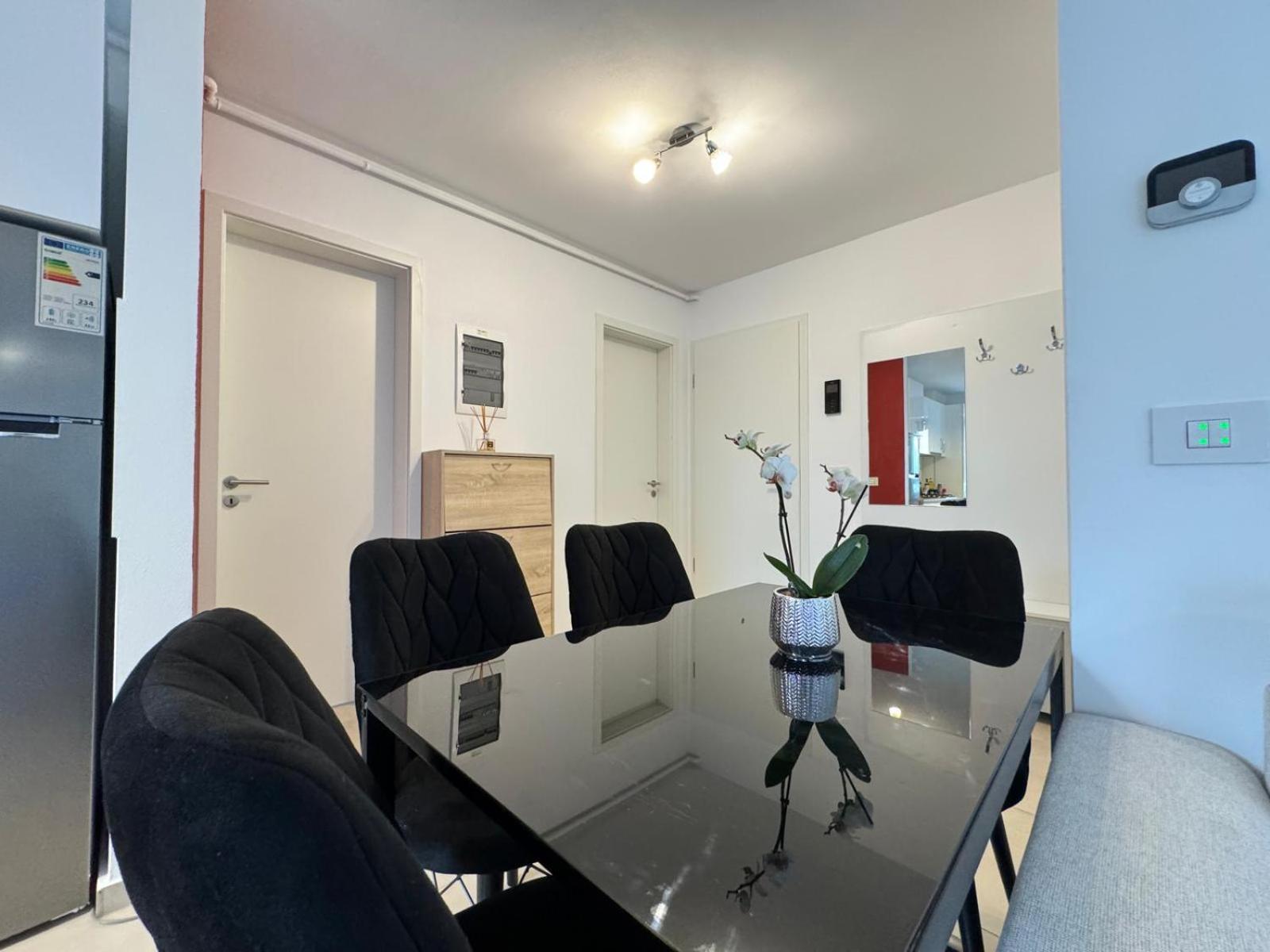 Jad - Luxury 3 Rooms & 2 Rooms Apartments In Kasper, Near Coresi Mall Μπρασόβ Εξωτερικό φωτογραφία